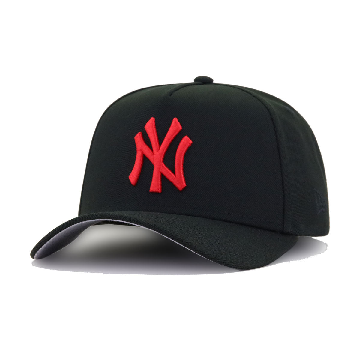 New York Yankees Black Radiant Red Logo New Era 9Forty A-Frame Snapback