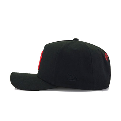 New York Yankees Black Radiant Red Logo New Era 9Forty A-Frame Snapback
