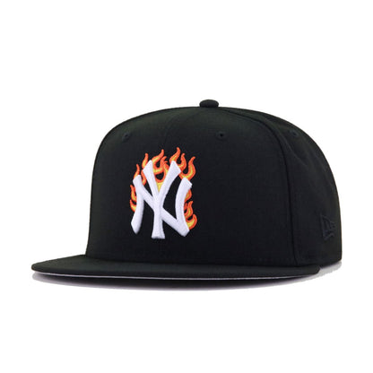New York Yankees Black FLAMES New Era 59Fifty Fitted