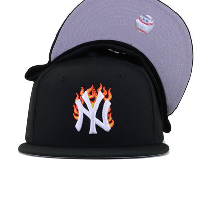 New York Yankees Black FLAMES New Era 59Fifty Fitted