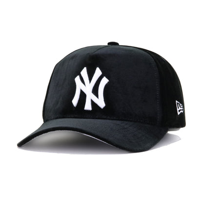 New York Yankees Black Velvet New Era 9Forty A-Frame Snapback
