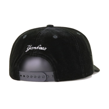 New York Yankees Black Velvet New Era 9Forty A-Frame Snapback