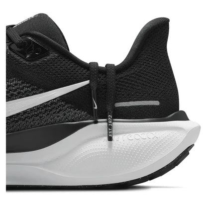 Men's Pegasus 41 Running Shoes Black and White