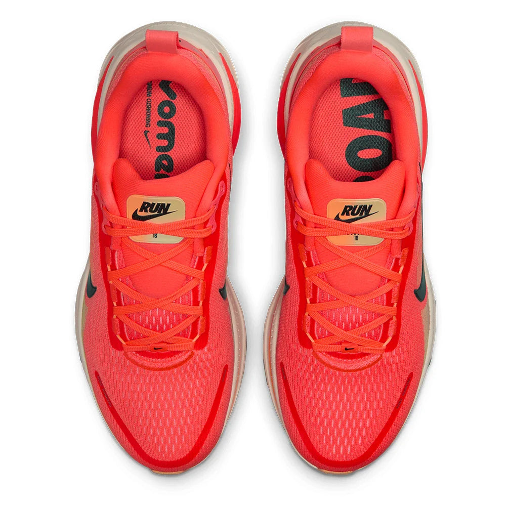 Women's Vomero 18 Running Shoes Hot Lava and Black