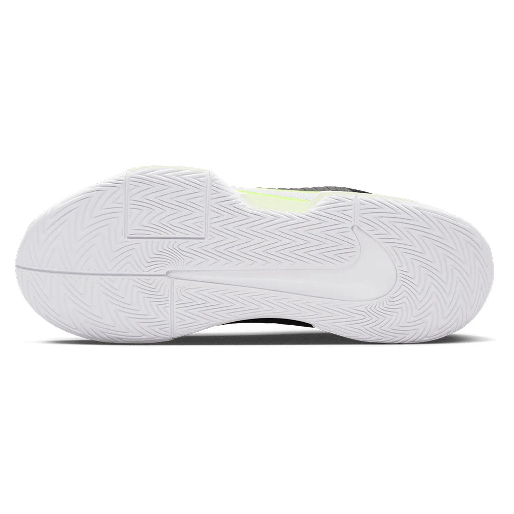 Men's GP Challenge Pro Tennis Shoes Black and White