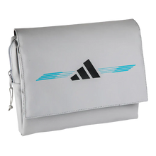 Neceser Adidas White 3.4 Martita Ortega 2025