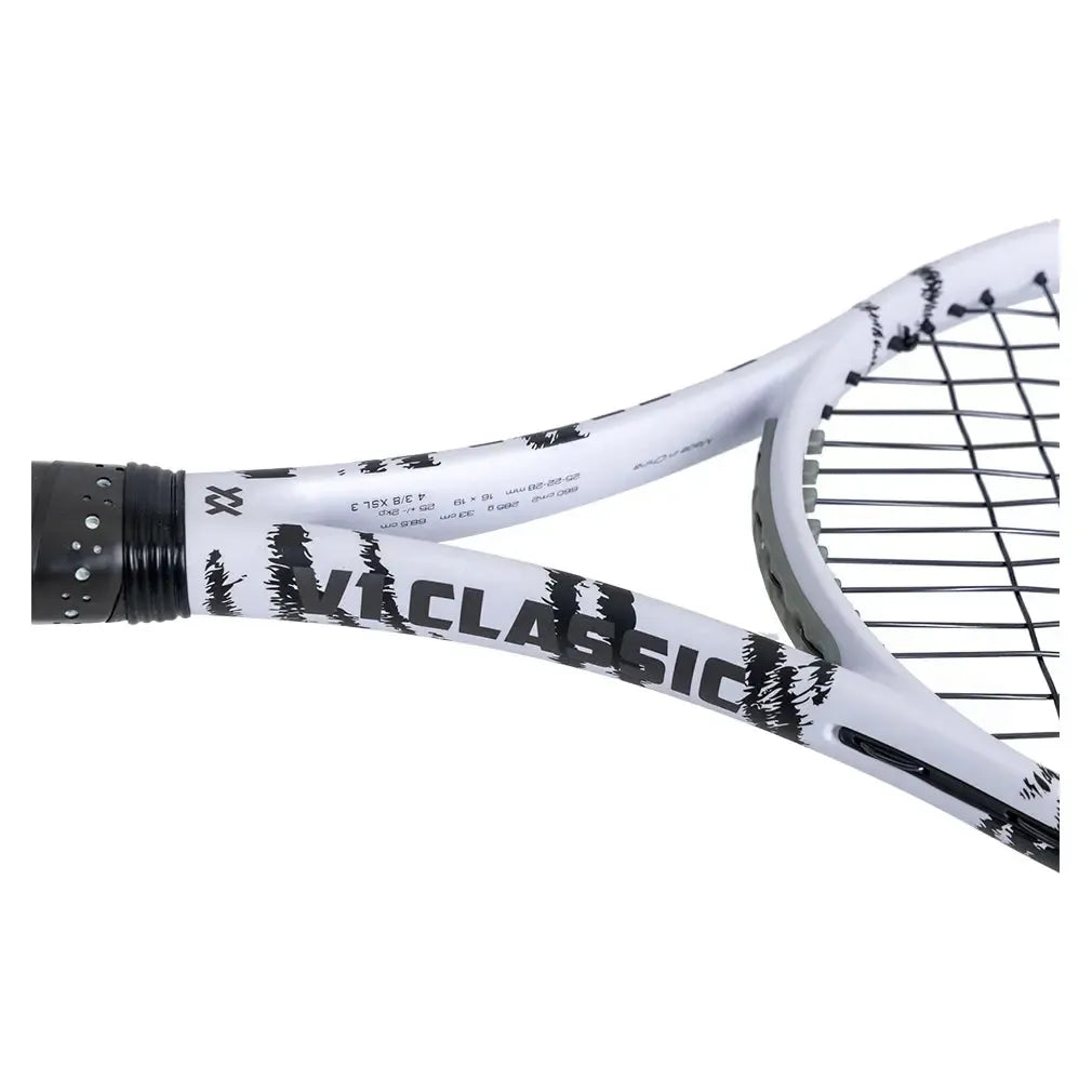 V1 Classic Version 12 Tennis Racquet