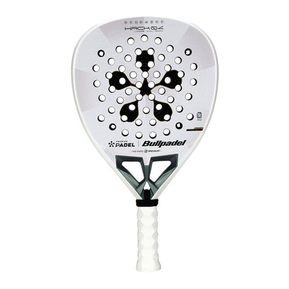BULLPADEL HACK 04 PREMIER PADEL 2026 PAQUITO NAVARRO Padel Racket - Tienda Tennis
