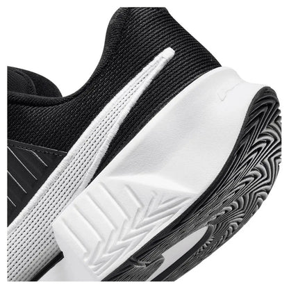 Men's GP Challenge Pro Tennis Shoes Black and WhiteTienda Tennis