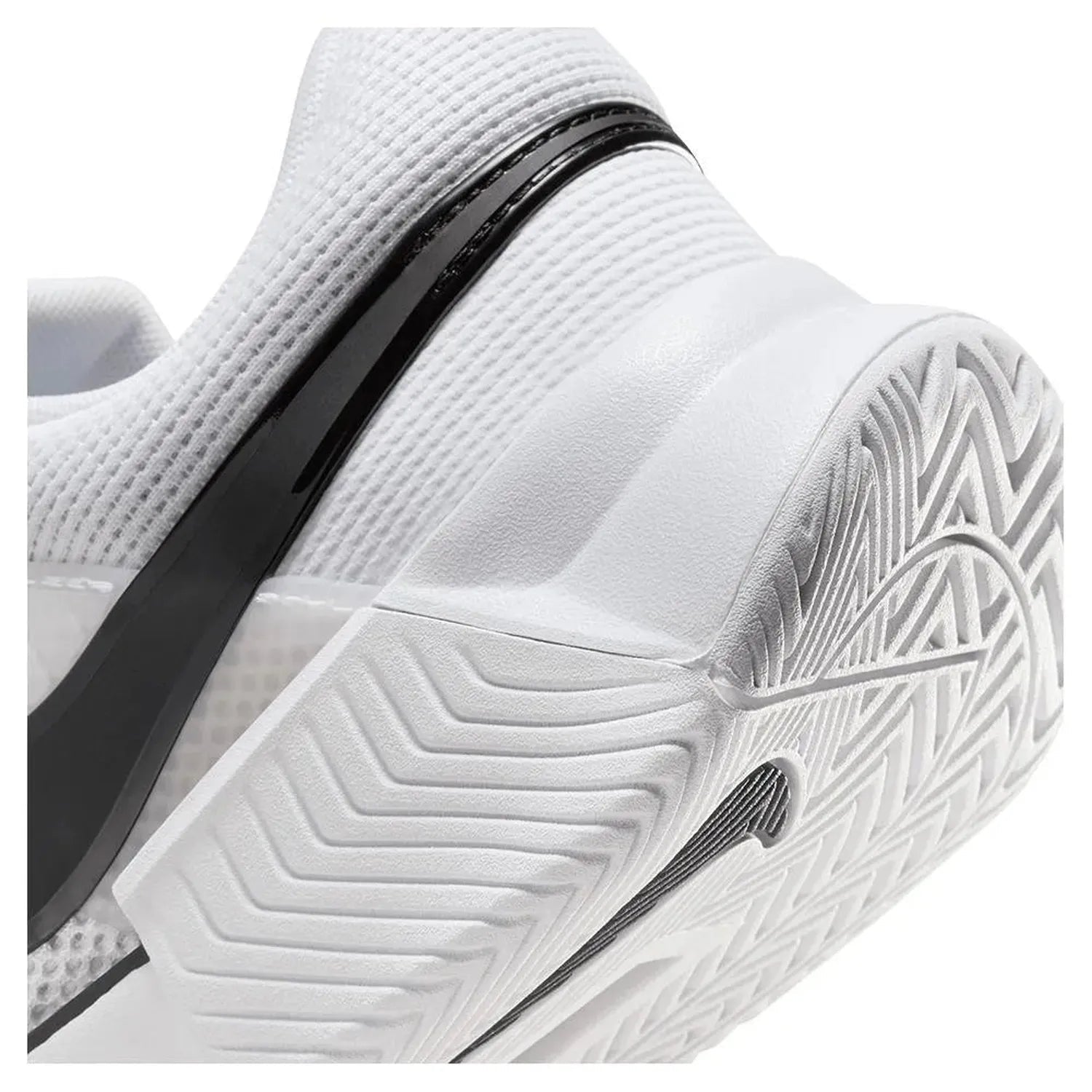 Women's Zoom GP Challenge 1 Tennis Shoes White and BlackTienda Tennis